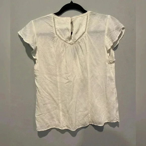 Gentle Fawn Capped Sleeve Blouse - Picture 8 of 9